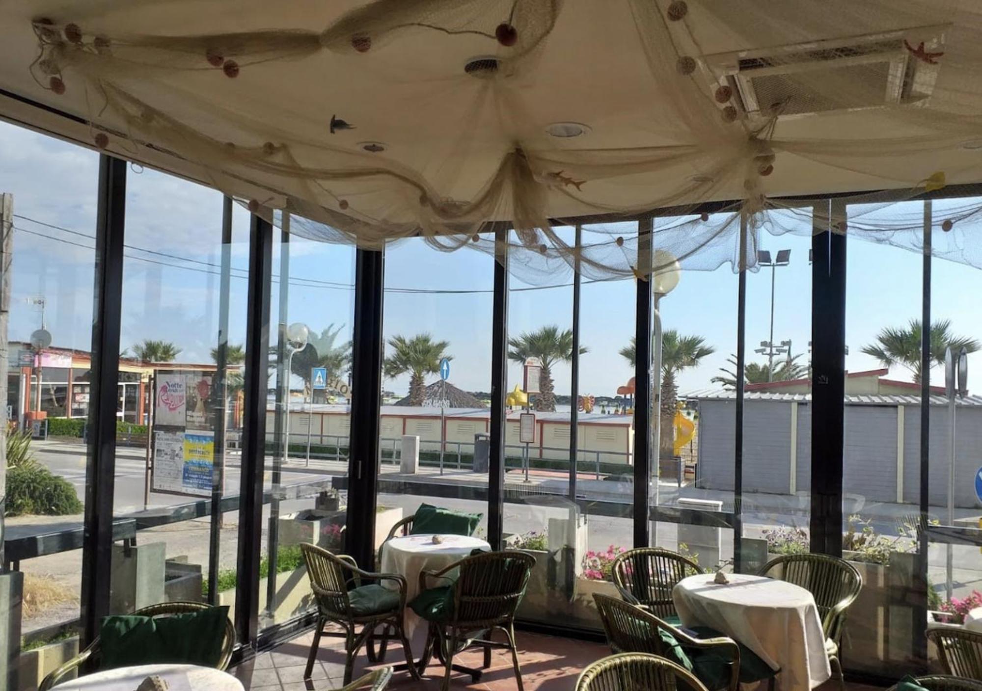 Hotel Bonaria Rimini Exterior photo